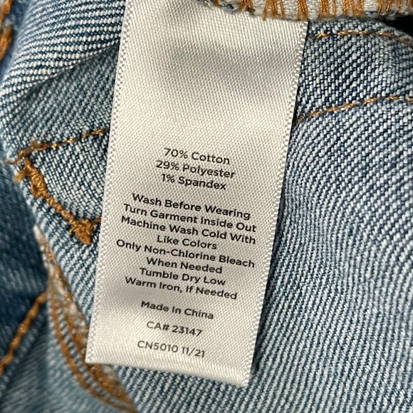 Talbots Modern Ankle Jeans Women's Sz‎ 2 Bleached Leg Medium Wash Denim - Picture 7 of 16